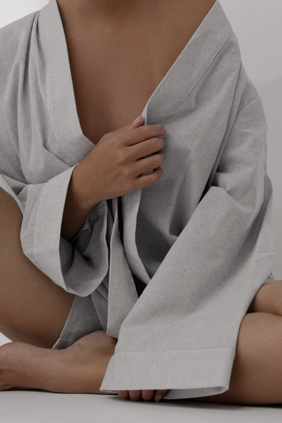 SUNDAY ROBE (STRIPE)